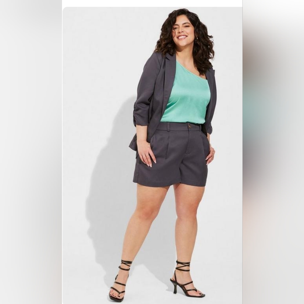 Torrid Studio Linen Short - Picture 2 of 7